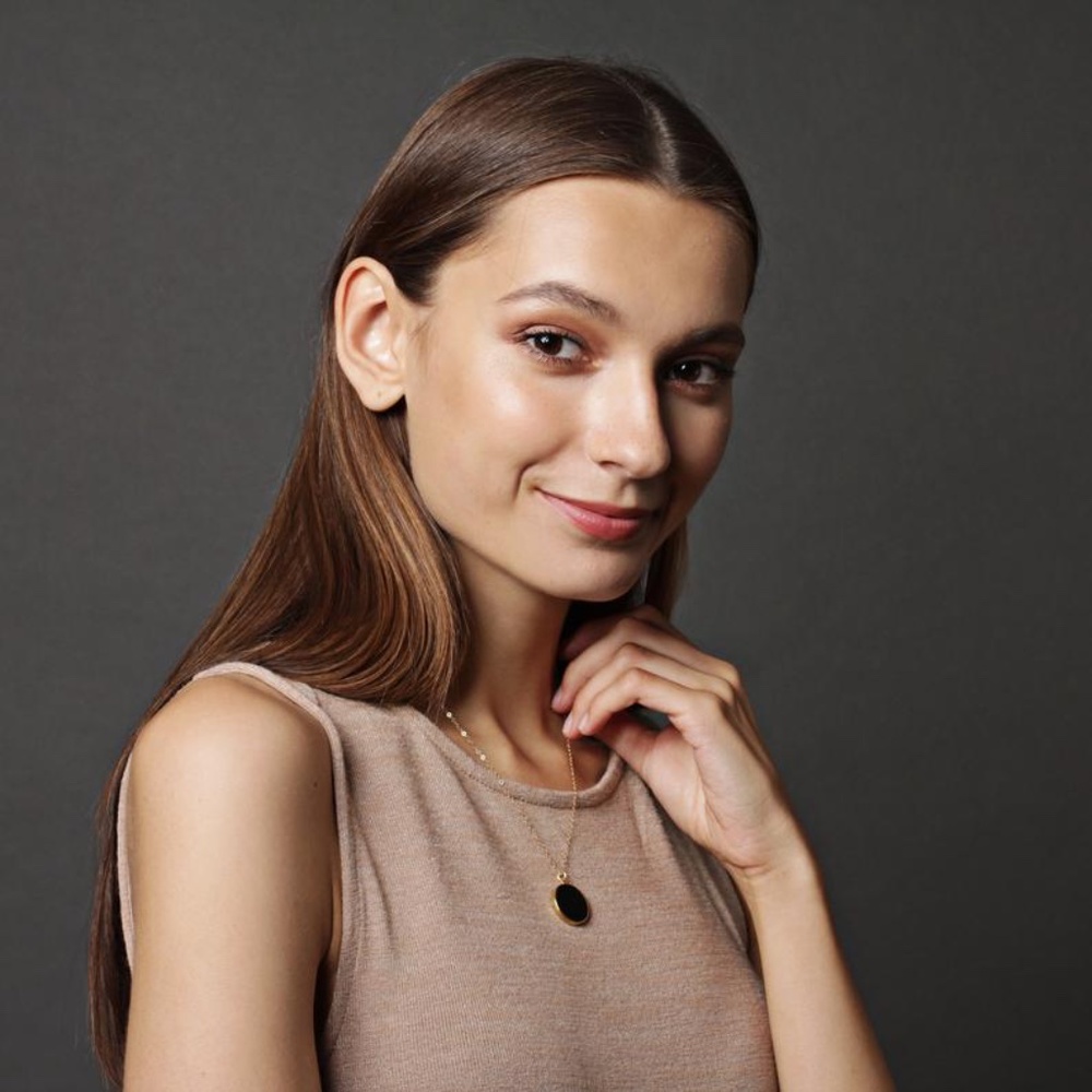 Banana Republic Round Pendant Necklace Brown Black